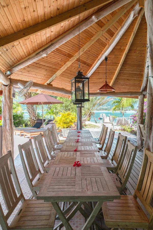 Villa De Cerf Cerf Island Exterior photo