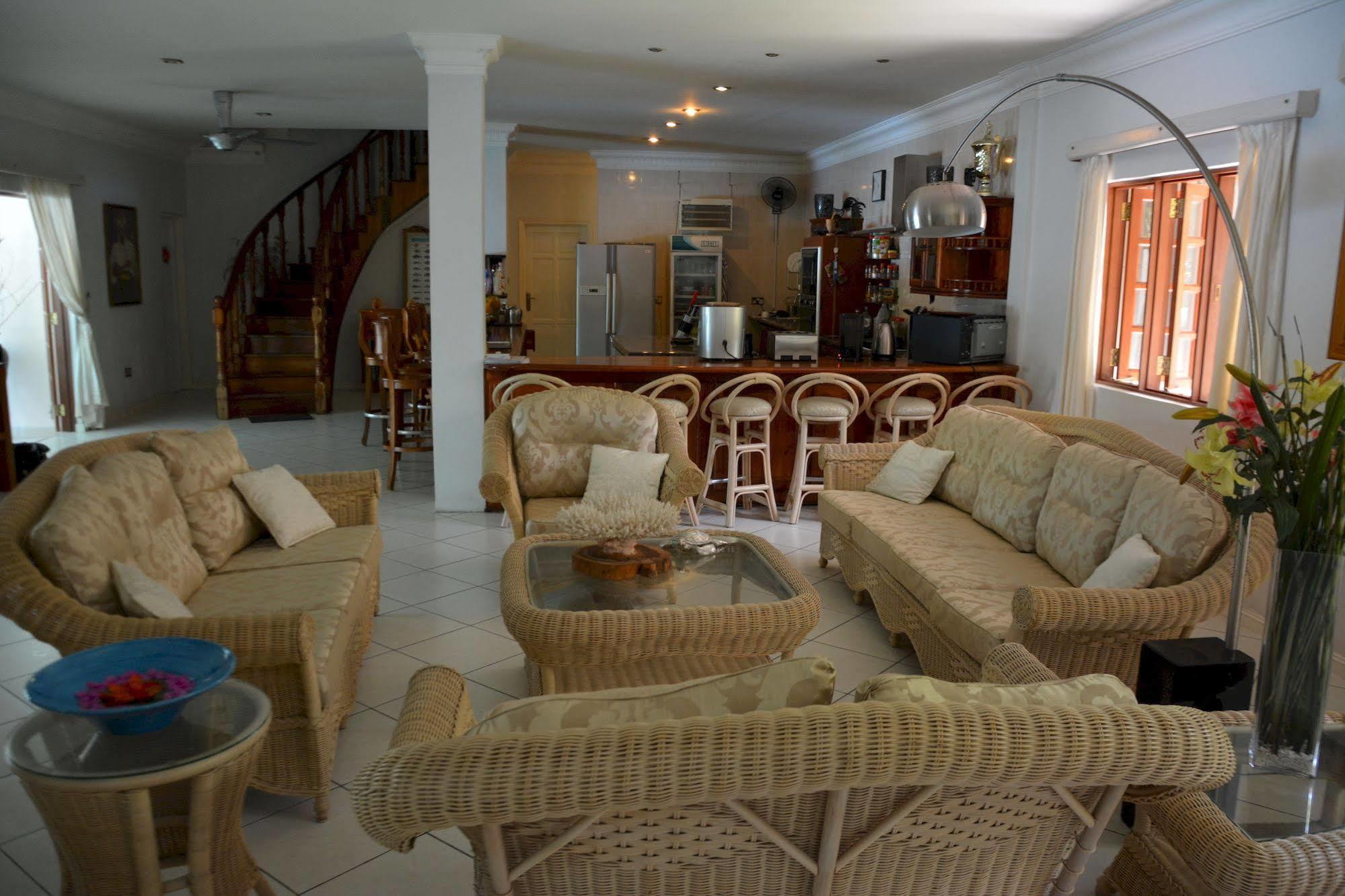 Villa De Cerf Cerf Island Exterior photo