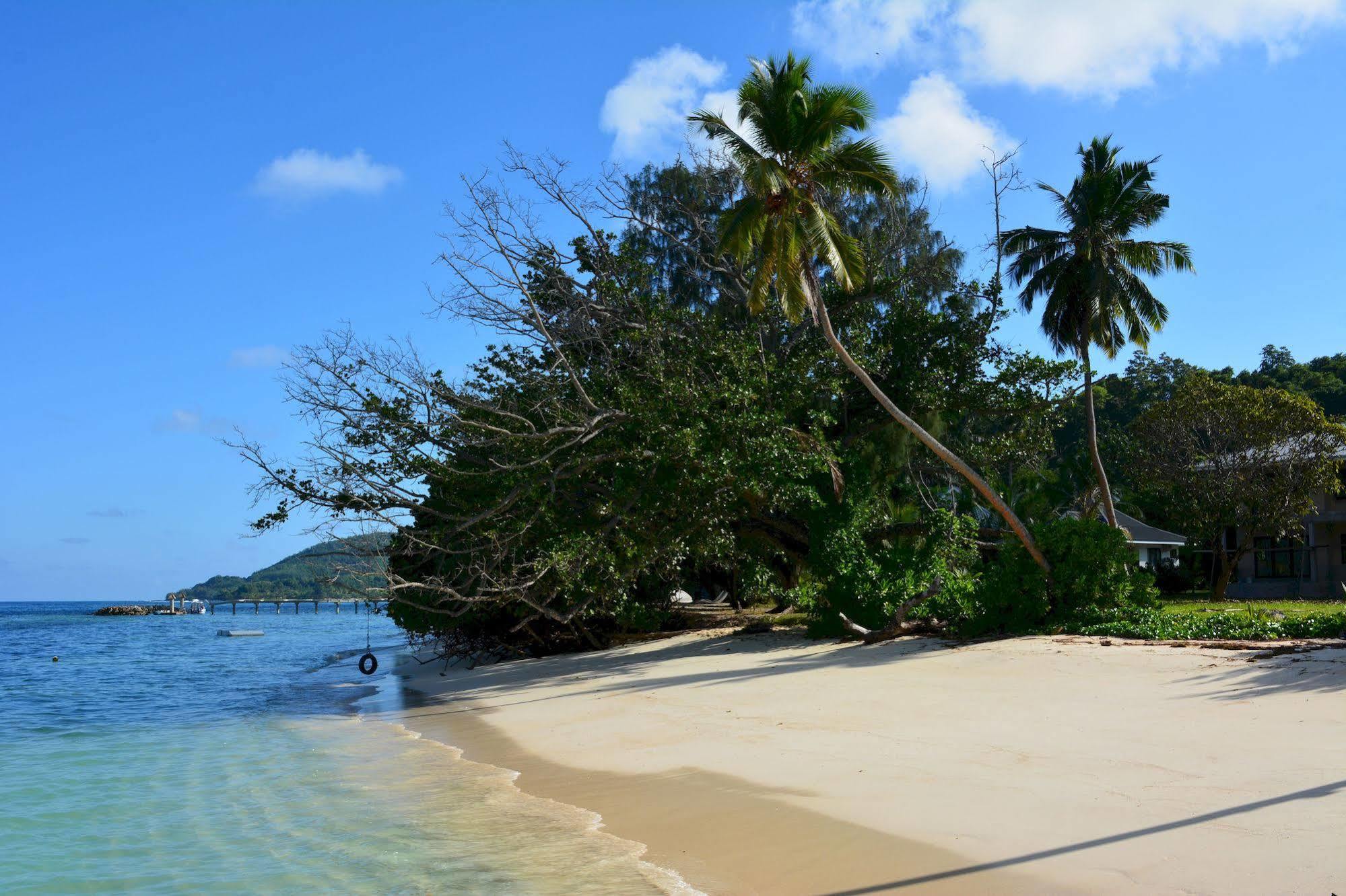 Villa De Cerf Cerf Island Exterior photo