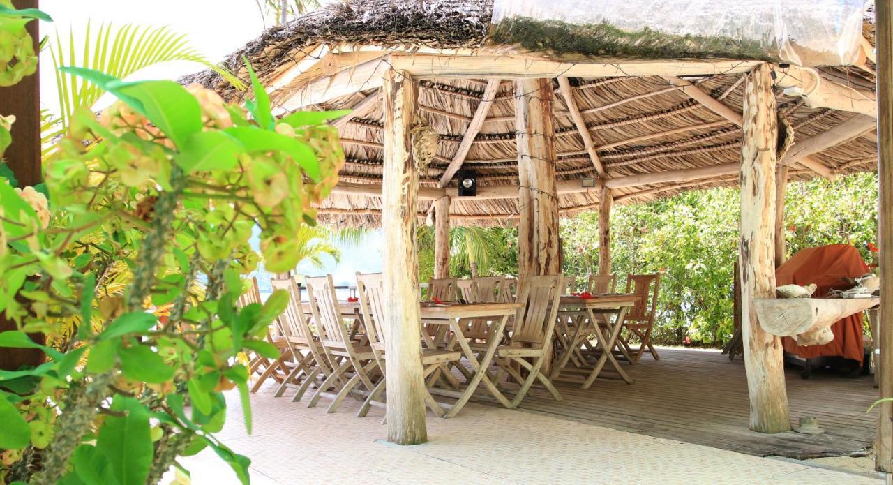 Villa De Cerf Cerf Island Exterior photo